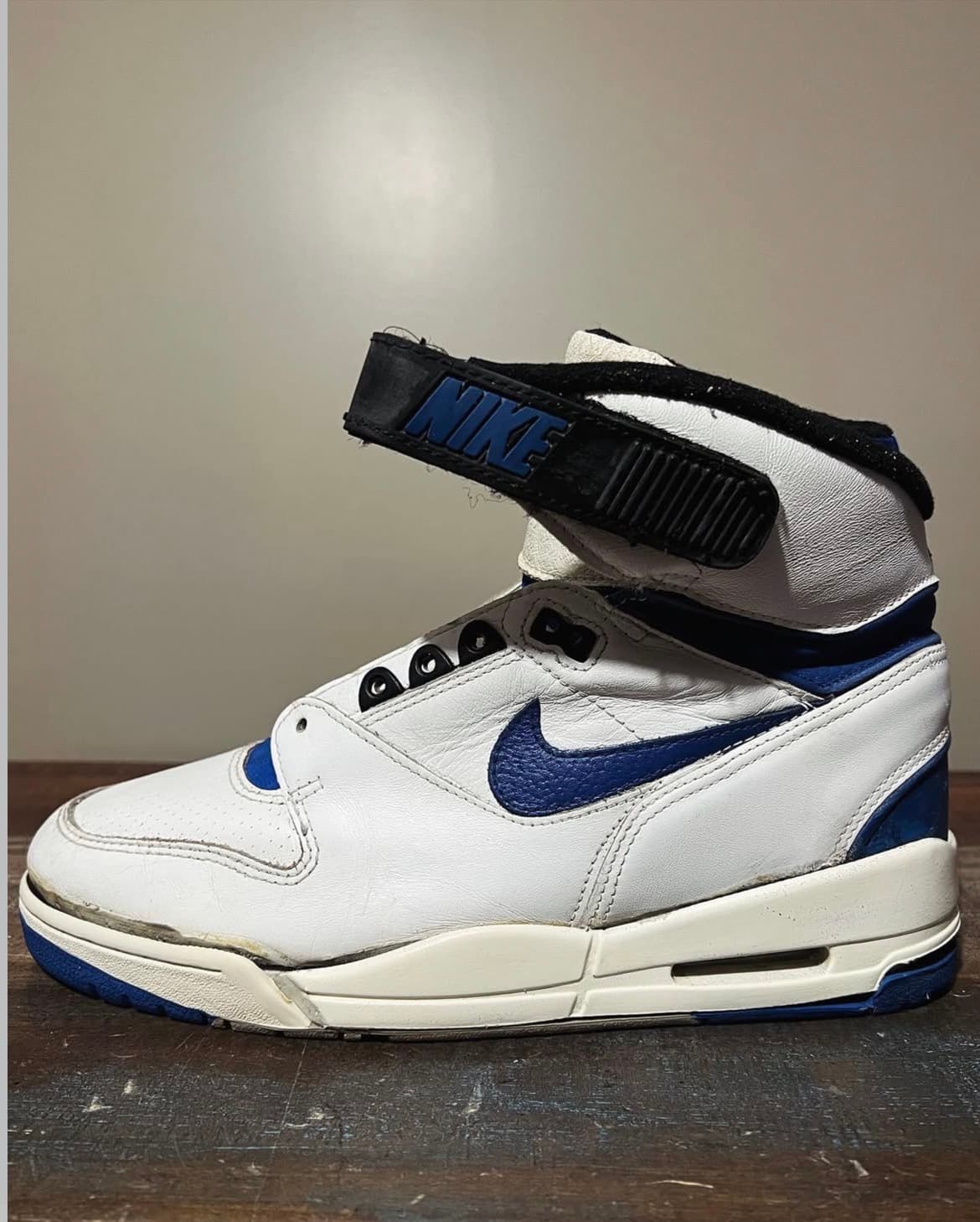 Any 70s/80s & 90s Vntg Sneaker Full Restore (U Provide Midsoles)